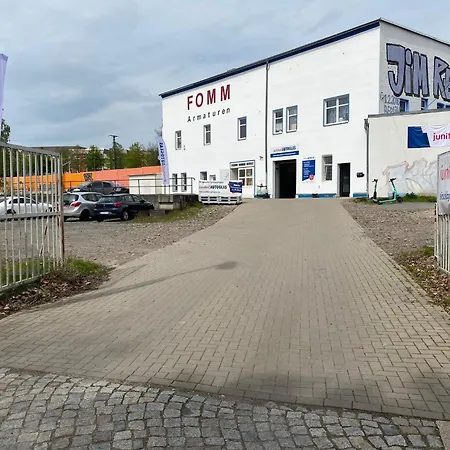 Apartment - Gaestewohnung - Unterkunft Monteure Chemnitz Buitenkant foto